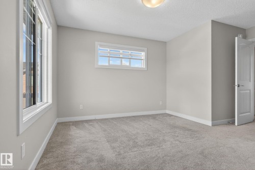 35 3025 151 Avenue, Edmonton, AB 