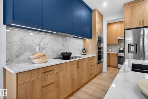 1707 47 Street, Edmonton, AB 