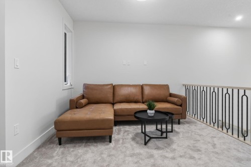 1707 47 Street, Edmonton, AB 