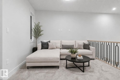 1707 47 Street, Edmonton, AB 