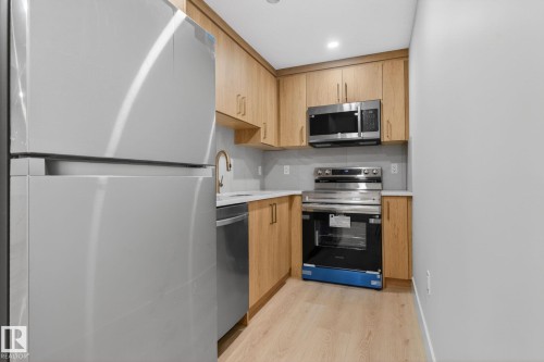 1707 47 Street, Edmonton, AB 