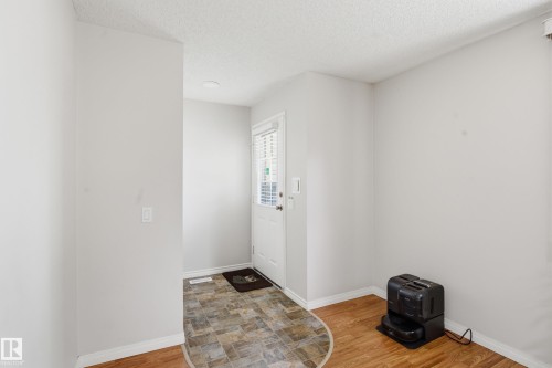 2103 53 Street, Edmonton, AB 
