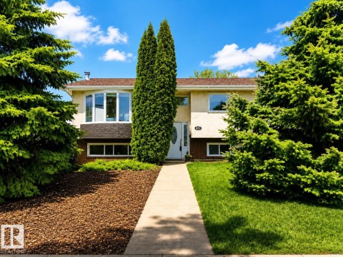 9813 152 Street, Edmonton, AB 