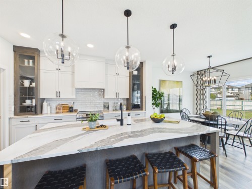 186 SCORIA Wynd  Fort Saskatchewan, AB T8L 0Z1