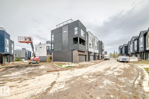Image quality insufficient for description - #66 5 Rondeau Dr, St. Albert, AB - Outdoor