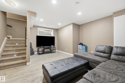 148 Allard Way, Fort Saskatchewan, AB 