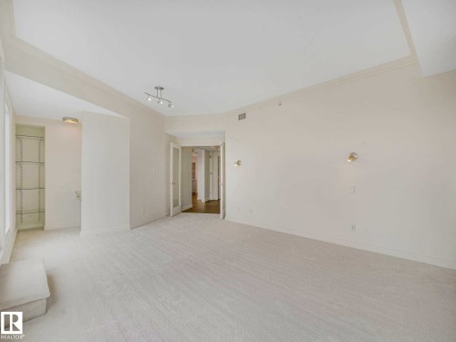 Image quality insufficient for description - 902 10108 125 Street, Edmonton, AB 