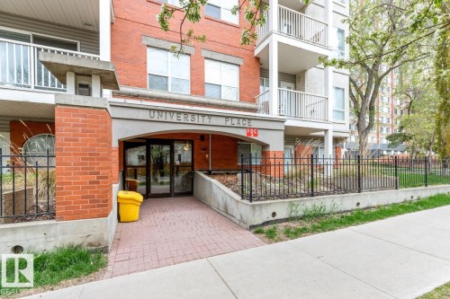 101 8488 111 Street, Edmonton, AB - Outdoor