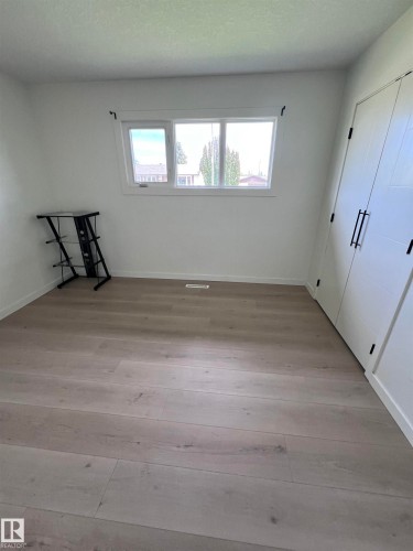 Bedroom - 11911 133 Avenue, Edmonton, AB 