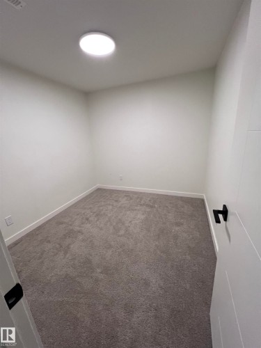Empty room - 11911 133 Avenue, Edmonton, AB 
