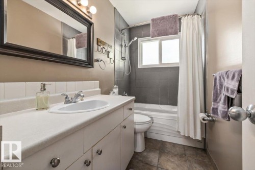 15022 85 Avenue, Edmonton, AB 