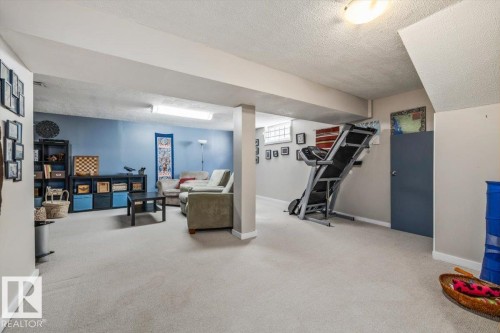15022 85 Avenue, Edmonton, AB 
