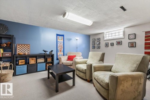 15022 85 Avenue, Edmonton, AB 