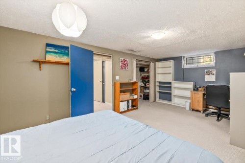 15022 85 Avenue, Edmonton, AB 