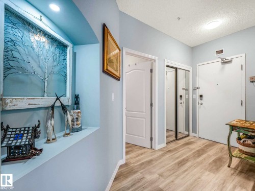 401 11107 108 Avenue, Edmonton, AB 
