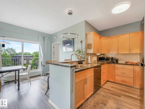 401 11107 108 Avenue, Edmonton, AB 