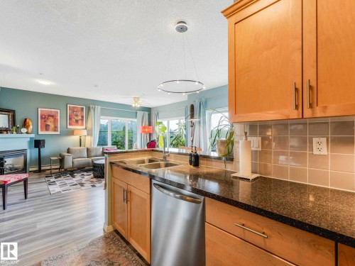401 11107 108 Avenue, Edmonton, AB 