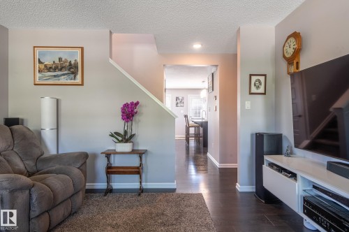 21903 91 Avenue, Edmonton, AB 
