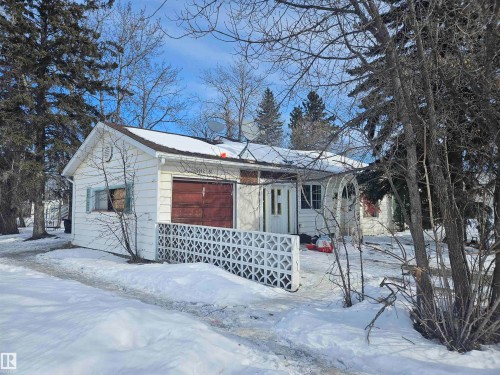 5012 51 Avenue  Cold Lake, AB T9M 1X2