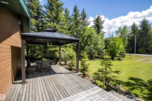 Deck - 104 60201 Rng Rd 122, Rural St. Paul County, AB 