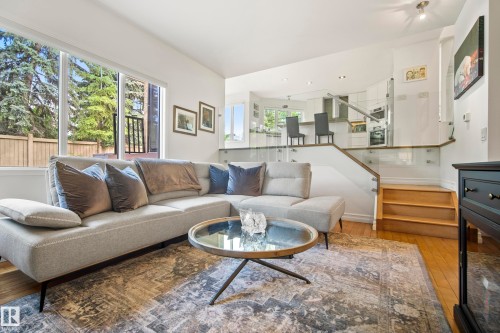 11256 10 Avenue, Edmonton, AB 