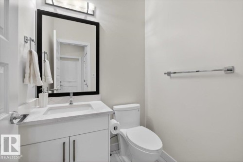 8090 Kiriak Link, Edmonton, AB 