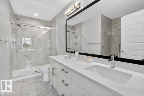 8090 Kiriak Link, Edmonton, AB 