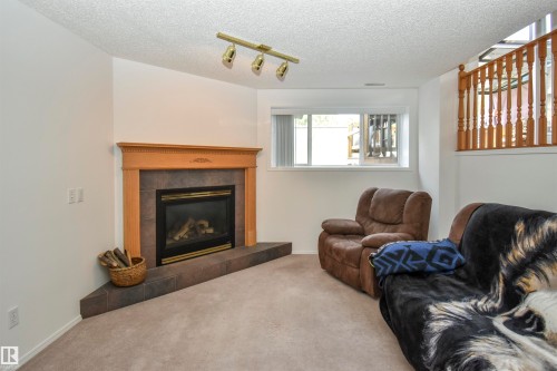 45 Landsdowne Drive, Spruce Grove, AB 