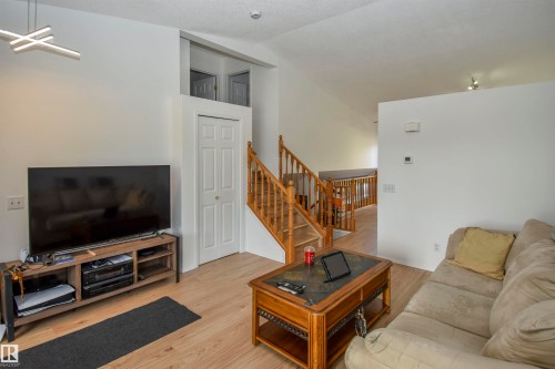45 Landsdowne Drive, Spruce Grove, AB 