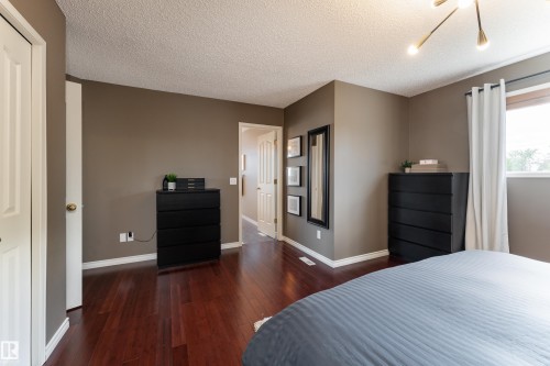 186 Foxboro Landing, Sherwood Park, AB 