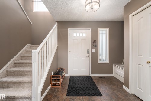 186 Foxboro Landing, Sherwood Park, AB 