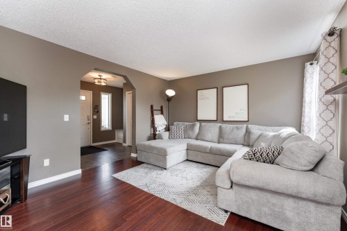 186 Foxboro Landing, Sherwood Park, AB 