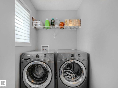 13755 166 Avenue, Edmonton, AB - Indoor Photo Showing Laundry Room