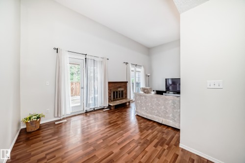 55 Glaewyn Estates, St. Albert, AB 