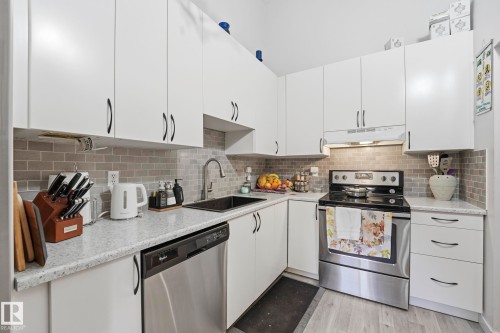 7303 180 Street, Edmonton, AB 