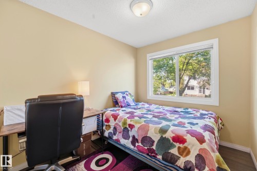7303 180 Street, Edmonton, AB 