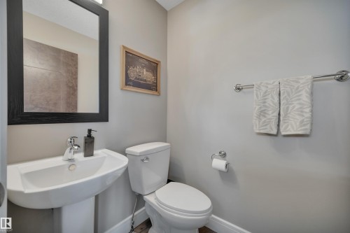187 Kirpatrick Way, Leduc, AB 