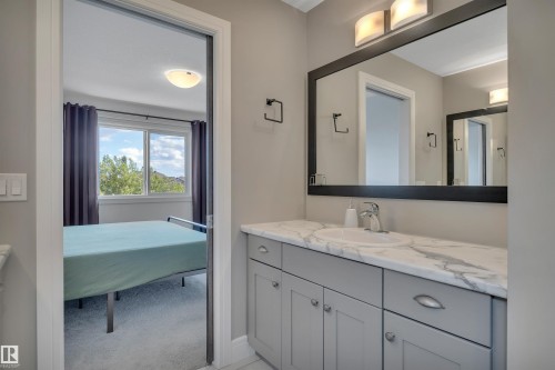 187 Kirpatrick Way, Leduc, AB 