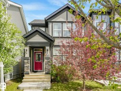 9607 225 Street  Edmonton, AB T5T 7K5
