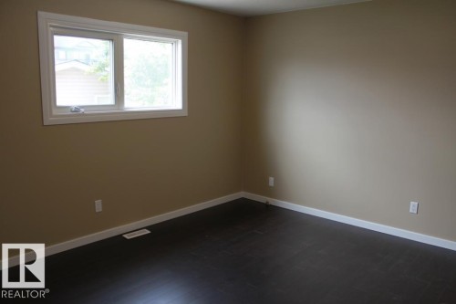 5211 53 Avenue, Tofield, AB - Indoor Photo Showing Other Room