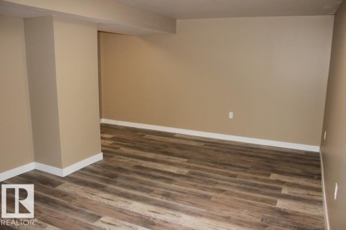 5211 53 Avenue, Tofield, AB - Indoor Photo Showing Other Room
