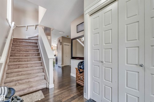 2903 16 Ave, Edmonton, AB 