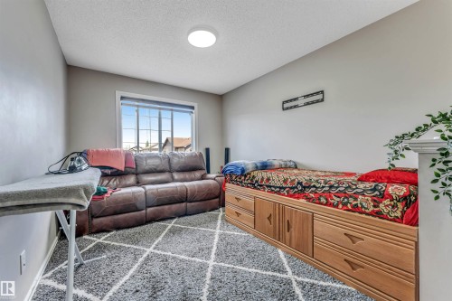2903 16 Ave, Edmonton, AB 