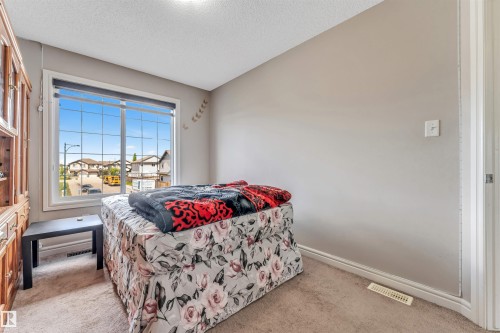 2903 16 Ave, Edmonton, AB 