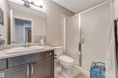 2903 16 Ave, Edmonton, AB 
