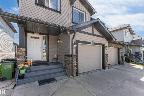 2903 16 Ave, Edmonton, AB 
