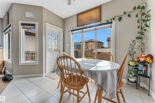 2903 16 Ave, Edmonton, AB 