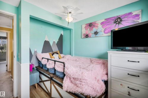 4551 33A Avenue, Edmonton, AB 