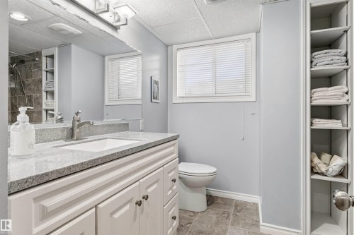 8708 89 Avenue, Edmonton, AB 