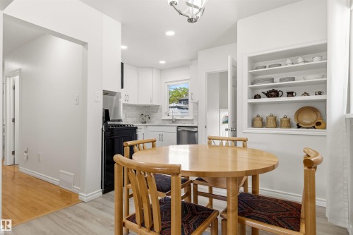 8708 89 Avenue, Edmonton, AB 